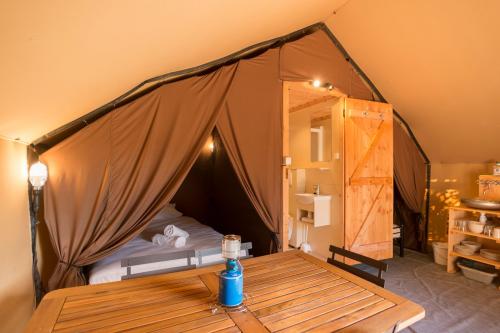 Huttopia Meursault - Tente Trappeur II - Photo 2