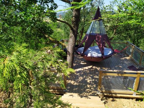 Camping du Domaine de Senaud - Suspended tent - Photo 5