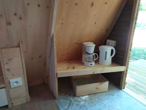 Camping du Domaine de Senaud - Bivouac Lodge - Photo 3