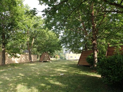 Camping du Domaine de Senaud - Bivouac Lodge - Photo 5