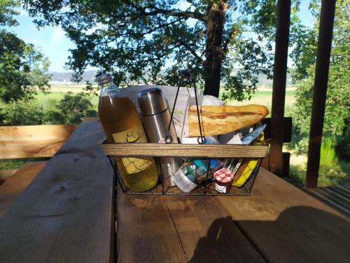 Camping du Domaine de Senaud - Family perched hut - Photo 8