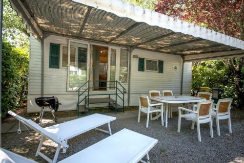 PARCO DELLE PISCINE - Mobilhome A 1 bathroom - Photo 4