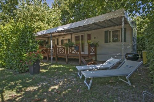 PARCO DELLE PISCINE - Mobilhome B 2 bathrooms - Photo 3