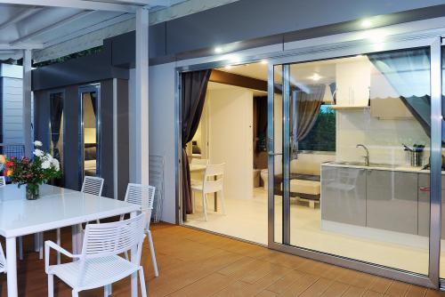 PARCO DELLE PISCINE - Mobilhome Lux 2 bathrooms - Photo 1