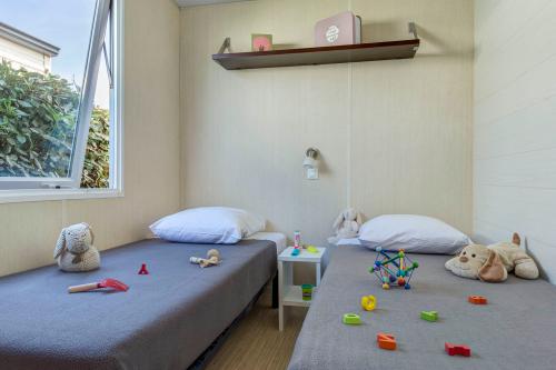 Camping Sandaya Les Tamaris - Cottage (2 bedrooms) ** - Photo 5