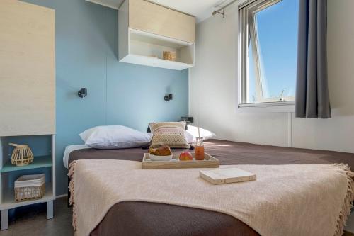 Camping Sandaya Les Tamaris - Cottage (2 bedrooms) air-conditioning*** - Photo 7