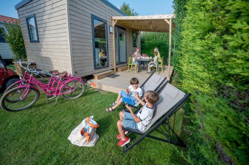 YELLOH! VILLAGE - LE RIDIN - Cottage Les Mouettes*** (2 bedrooms) Half-covered terrace - Photo 9