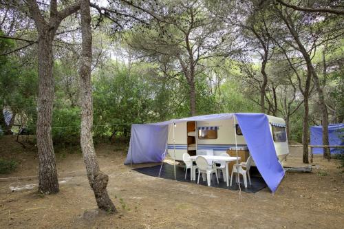 Campeggio Resort Riva di Ugento - Caravan with essential services - Photo 1