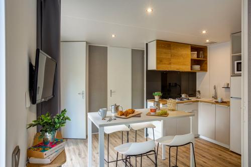 Camping Sandaya Domaine du Verdon - Mobile home - 2 bedrooms *** - Photo 3