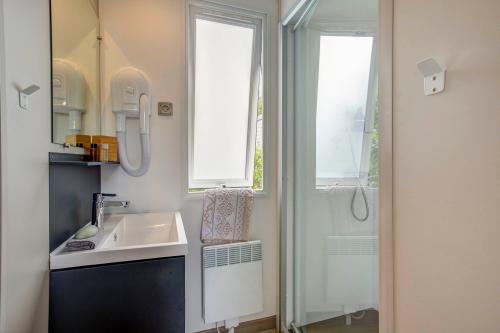 Camping Sandaya Domaine du Verdon - Mobile home - 3 bedrooms - 2 bathrooms + WC - air-conditioning **** - Photo 4
