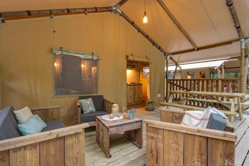 Camping Sandaya Domaine du Verdon - Lodge 2 bedrooms **** - Photo 4