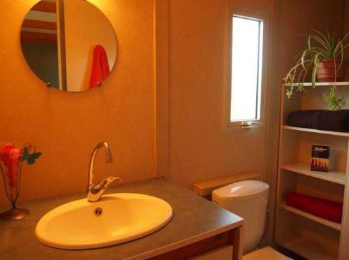 CAMPING LE LAVANDIN - Bungalow Verdon - Photo 3