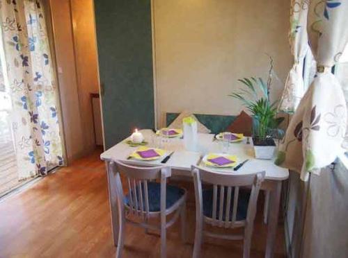 CAMPING LE LAVANDIN - Bungalow Verdon - Photo 6