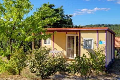 CAMPING LE LAVANDIN - Bungalow Lavande - Photo 1