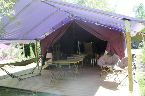 Flower Camping La Rivière - FreeFlower Confort + 37m² (2 bedrooms) with covered terrace 13m² - Photo 1