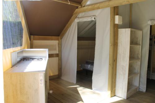 Flower Camping La Rivière - Canvas Ecolodge Confort+ 21m² - 2 bedrooms - Photo 1