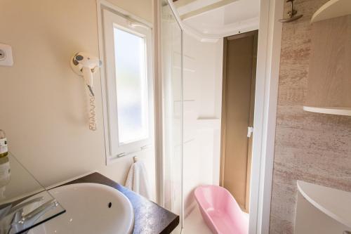 Camping Californie Plage - Mobil home CAP'TAIN CROCHET 32.6m² 2 rooms - Photo 8
