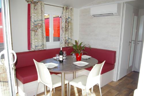 Camping Californie Plage - Mobil home CAP'TAIN SPARROW 35.2m² 2 rooms - Photo 5