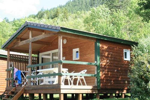 Camping La Cascade - Chalet ALOUETTE 2 bedrooms - Photo 2