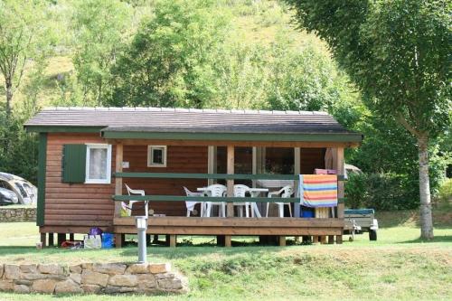 Camping La Cascade - Chalet CIRCAETE 3 bedrooms - Photo 3