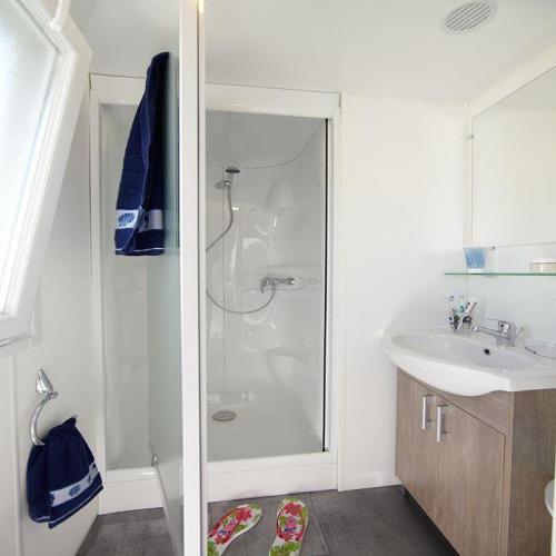 Camping Saint Disdille - Mobile Home ALPAGE 32m² - covered terrace 15m² (3 bedrooms) - Photo 5