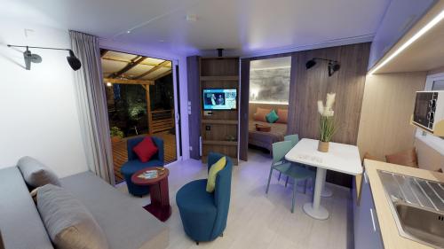 Camping Saint Disdille - Mobilhome Taos V.I.P 2ch 35m² - covered terrace 27m² (2 rooms) - Photo 4