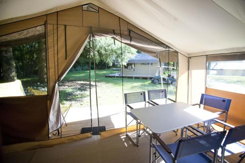 Huttopia La Plage Blanche - Sweet Wood & Canvas tent - Photo 2