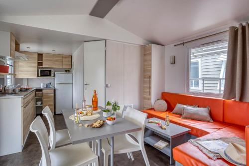 Camping Sandaya Blue Bayou - Cottage 2 bedrooms*** - Photo 2