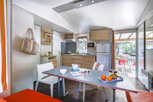 Camping Sandaya Blue Bayou - Cottage 3 bedrooms*** - Photo 3
