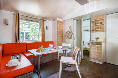Camping Sandaya Blue Bayou - Cottage 3 bedrooms*** - Photo 3