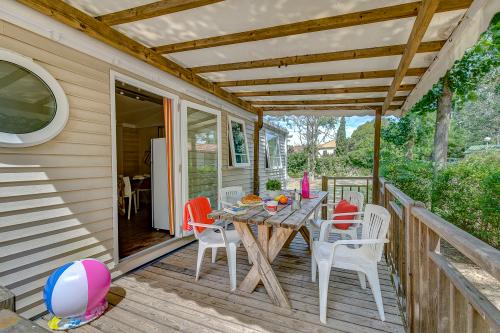 Camping Sandaya Blue Bayou - Cottage 3 bedrooms*** - Photo 6