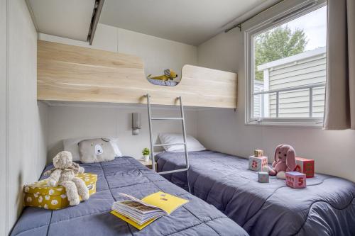 Camping Sandaya Blue Bayou - Cottage 2 bedrooms ** - Photo 6
