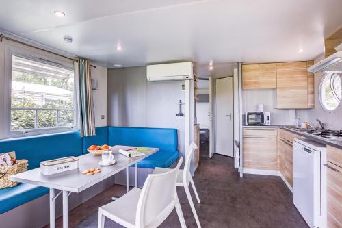 Camping Sandaya Blue Bayou - Cottage 2 Bedrooms air-conditioning**** - Photo 2