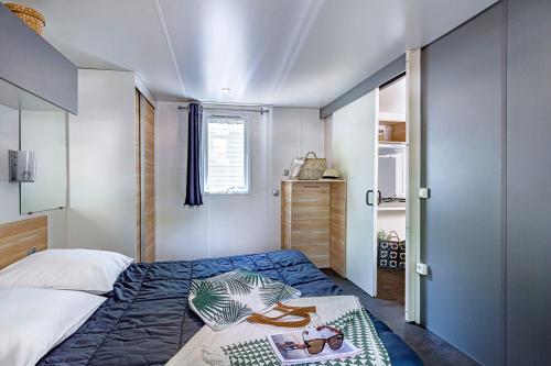Camping Sandaya Blue Bayou - Cottage 2 bedrooms *** adapted to the people with reduced mobility - Photo 2