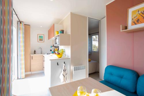 Camping Le Haut Salat - Mobile home Confort MONT ROUCH with covered terrace - Photo 2