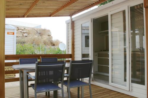 Camping Vilanova Park - S-2300 (by Vilanova Park) - Mobilhome 3 bedrooms - Photo 4