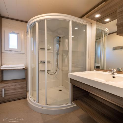 Camping Vilanova Park - S-400 (by Vilanova Park) - Chalet 46m² - Photo 9