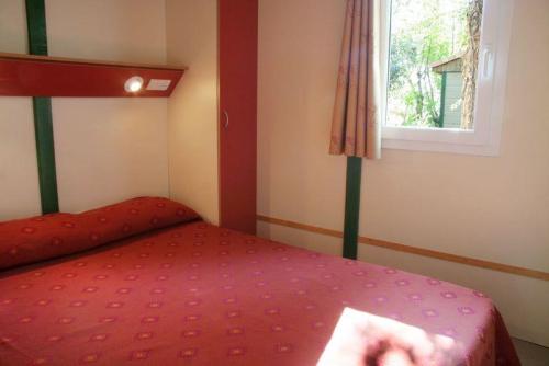 Camping Vilanova Park - S-700 (by Vilanova Park) - Chalet Excel 48 m² - Photo 4