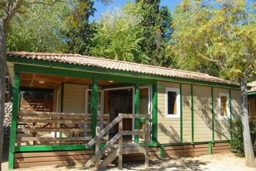 Camping Vilanova Park - S-950 (by Vilanova Park) - Chalet Luxe 35 m² - Photo 1