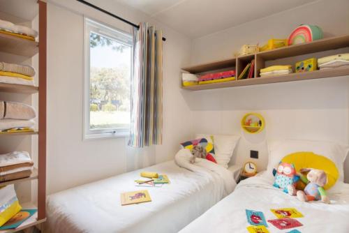 Koawa Camping Beau Rivage - New Espace Premium 28m² - Clim TV - Photo 2