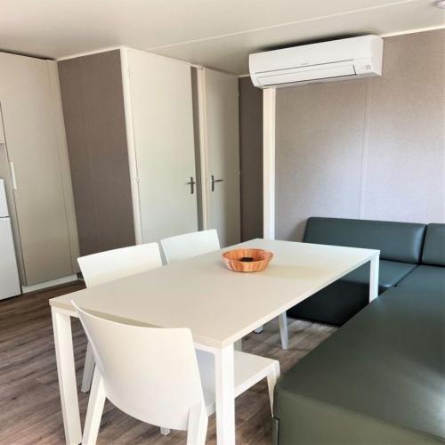 Koawa Camping Beau Rivage - Bay Premium 32m² - garden view - Klimaanlage + TV - Photo 5