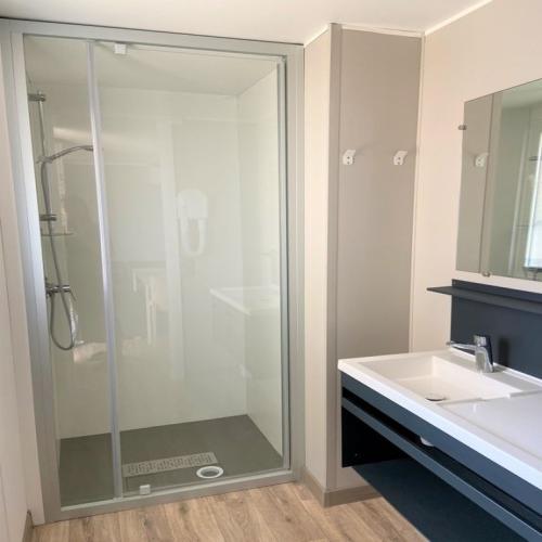 Koawa Camping Beau Rivage - Bay Premium 32m² - garden view - Klimaanlage + TV - Photo 7
