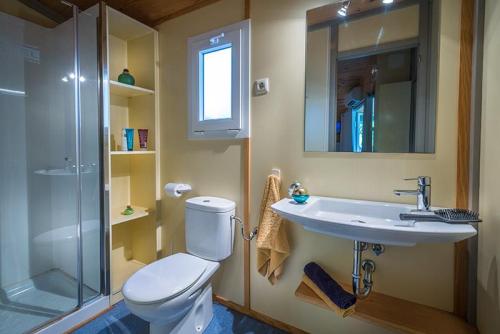 Stel Camping & Bungalow Resort - BUNGALOW STEL LUXE-5 air-conditioning + Car - Photo 4