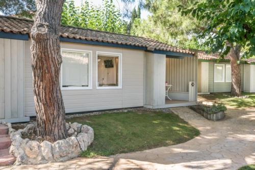 Stel Camping & Bungalow Resort - BUNGALOW STEL 3 NEW + Car - Photo 1