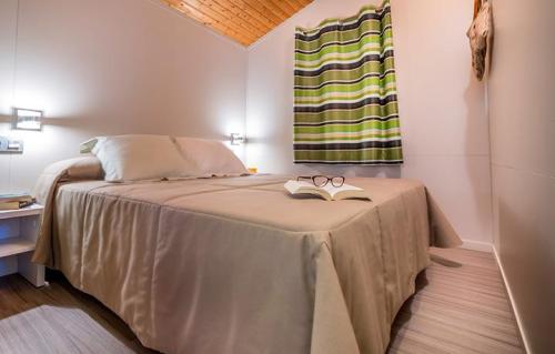 Stel Camping & Bungalow Resort - BUNGALOW STEL 4 Air-conditioning + Car - Photo 2