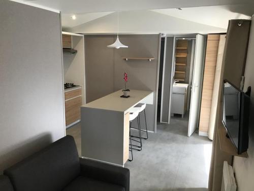 Flower Camping Le Relais de la Bresque - Mobilhome PREMIUM 32m² - 2 Bedrooms - Photo 4