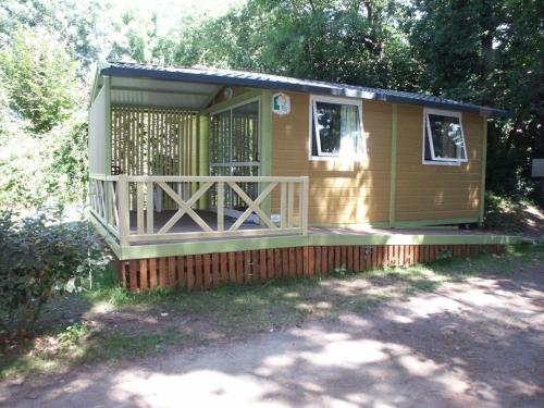Camping de la Plage Bénodet - Chalet PMR SPECIAL ACCESS 35m² - 2 bedrooms + sheltered terrace (adapted to the people with reduced mobility) - Photo 9