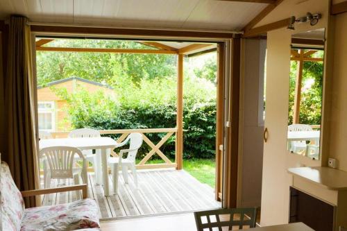 Camping de la Plage Bénodet - Chalet COTTAGE 40m² - 3 bedrooms + sheltered terrace - Photo 2