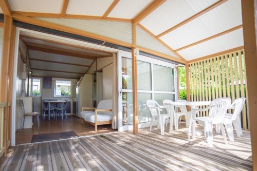 Camping de la Plage Bénodet - Chalet COTTAGE 40m² - 3 bedrooms + sheltered terrace - Photo 9