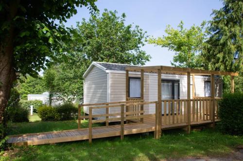 Camping de la Plage Bénodet - Mobile-home for the disabled - 31m2 - 4 people max - 2 bedrooms - covered terrace - Photo 1